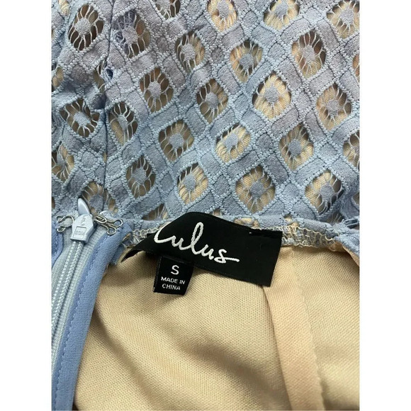 Lulus Steal A Kiss Lace Halter Mini Dress Size S - Picture 5 of 15